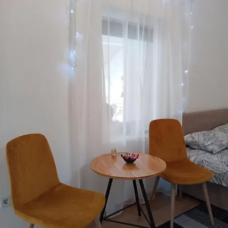 Apartman Taff 2 *